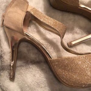 Fioni Heels